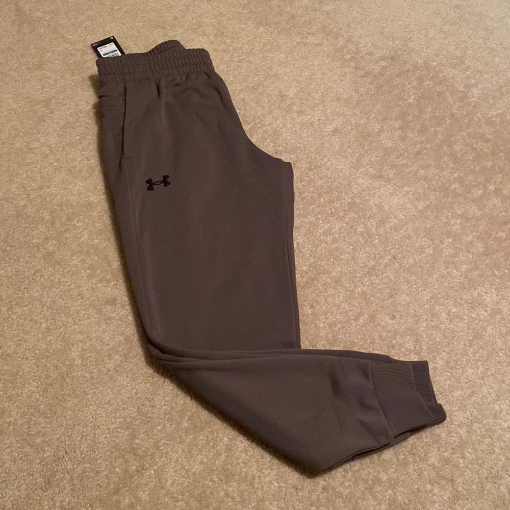 Men’s under armor pullover pants
